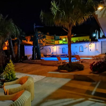 Terrera Roberto Villa El Marchal Luaran gambar